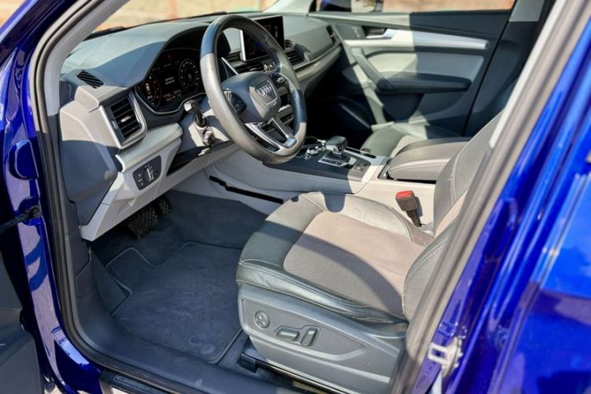 Used Audi Q5L 2018 40 TFSI Prestige Fashion Edition China VI Interior 10