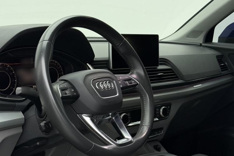 Used Audi Q5L 2018 40 TFSI Prestige Fashion Edition China V Interior 2