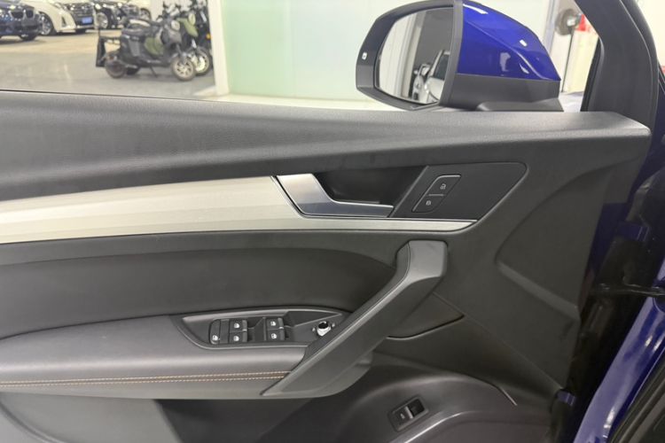 Used Audi Q5L 2018 40 TFSI Prestige Fashion Edition China VI Interior 7