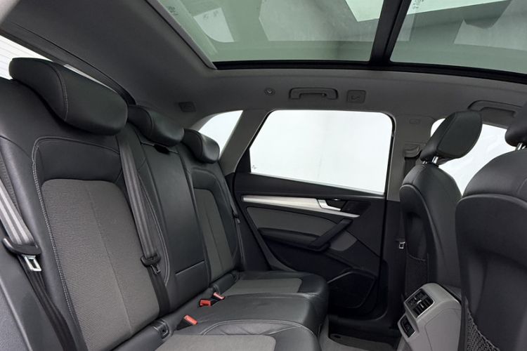 Used Audi Q5L 2018 40 TFSI Prestige Fashion Edition China V Interior 9
