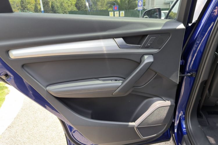 Used Audi Q5L 2018 40 TFSI Prestige Fashion Edition China VI Interior 9