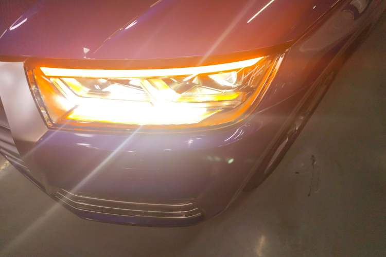 Used Audi Q5L 2018 40 TFSI Prestige Fashion Edition China V Left Front Headlight
