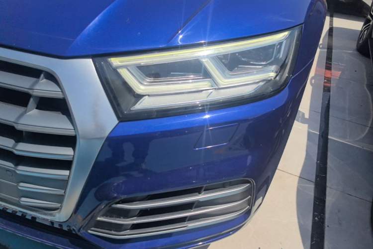 Used Audi Q5L 2018 45 TFSI Prestige Fashion Edition China V Emission Standard Left Front Headlight