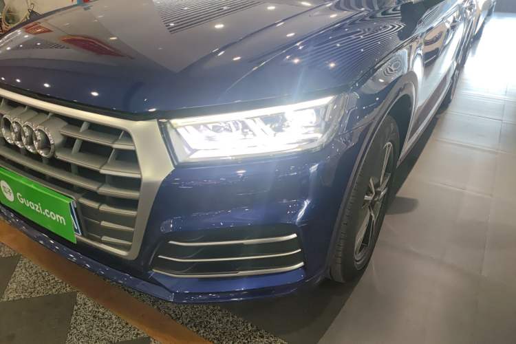 Used Audi Q5L 2018 45 TFSI Prestige Fashion Edition China V Emission Standard Left Front Headlight