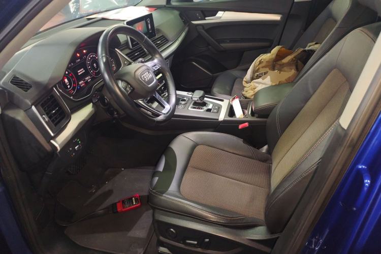 Used Audi Q5L 2018 40 TFSI Prestige Fashion Edition China V Left Front Seat