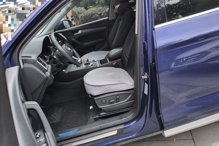 Used Audi Q5L 2018 40 TFSI Prestige Edition China V Left Front Seat