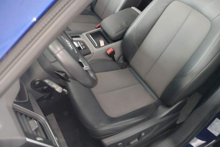 Used Audi Q5L 2018 45 TFSI Prestige Fashion Edition China V Emission Standard Left Front Seat