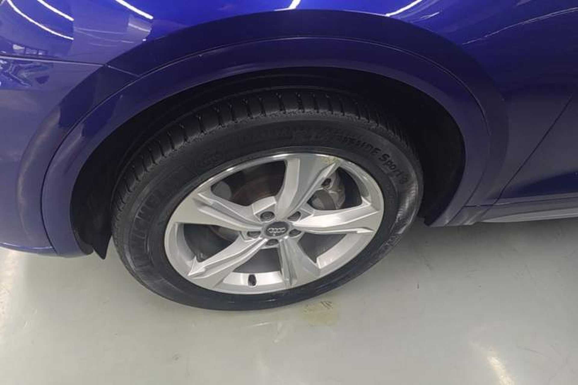 Used Audi Q5L 2018 40 TFSI Prestige Edition China VI Emission Standard Left Front Wheel Hub