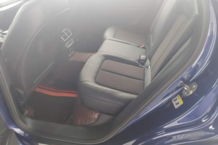 Used Audi Q5L 2018 40 TFSI Prestige Fashion Edition China V Left Rear Seat