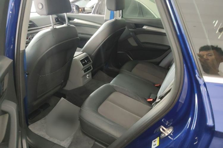 Used Audi Q5L 2018 45 TFSI Prestige Fashion Edition China V Emission Standard Left Rear Seat