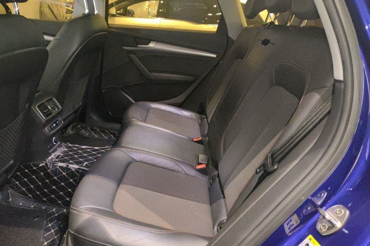 Used Audi Q5L 2018 45 TFSI Prestige Fashion Edition China V Emission Standard Left Rear Seat