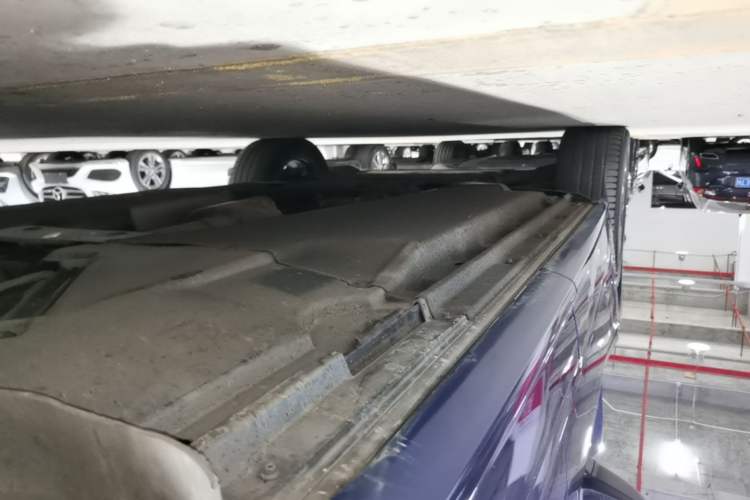Used Audi Q5L 2018 40 TFSI Prestige Fashion Edition China VI Left Side Sill
