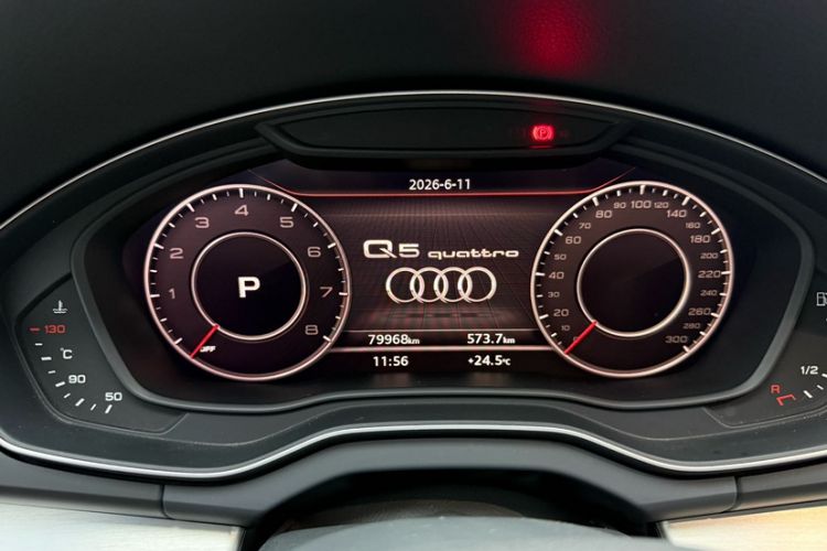 Used Audi Q5L 2018 40 TFSI Prestige Fashion Edition China V Odometer Close Up