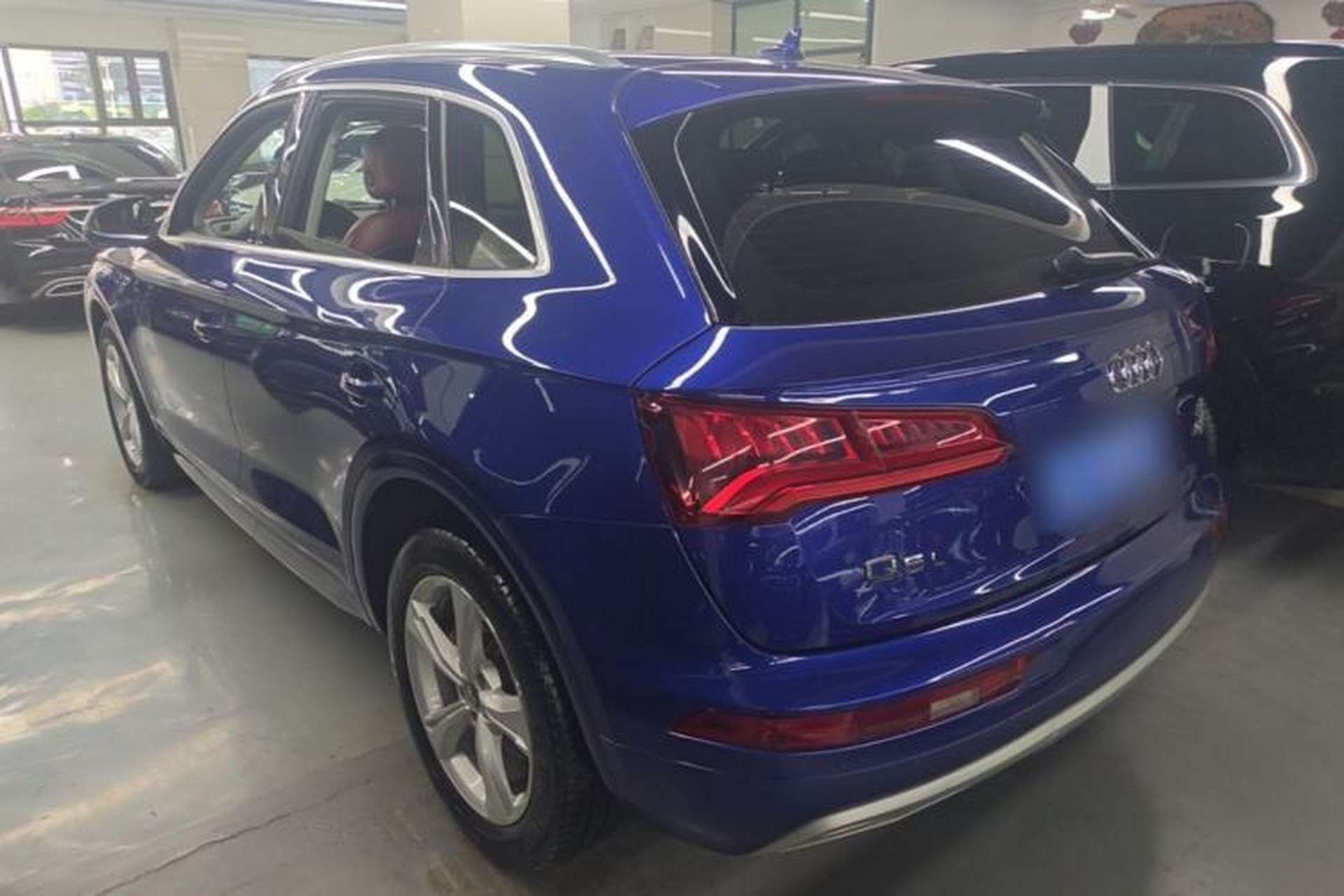 Used Audi Q5L 2018 40 TFSI Prestige Edition China VI Emission Standard Rear Left 45 Deg