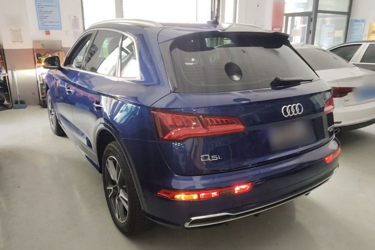 Used Audi Q5L 2018 45 TFSI Prestige Fashion Edition China V Emission Standard Rear Left 45 Deg