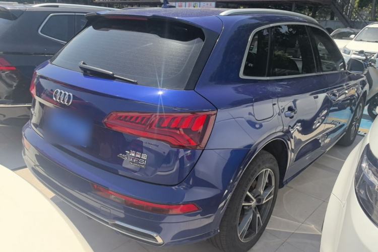 Used Audi Q5L 2018 45 TFSI Prestige Fashion Edition China V Emission Standard Rear Right 45 Deg