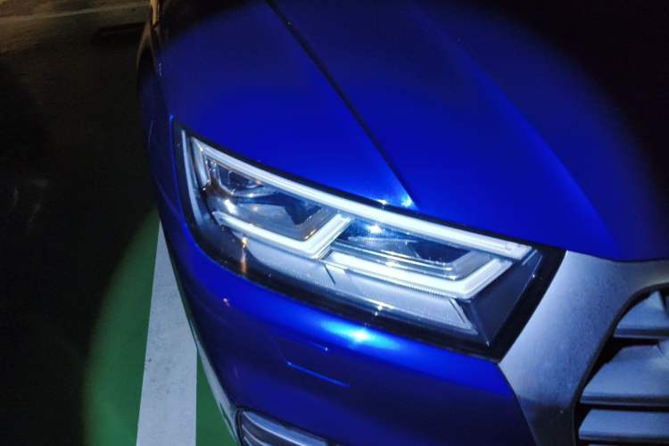 Used Audi Q5L 2018 40 TFSI Prestige Fashion Edition China V Right Front Headlight