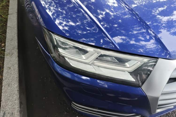 Used Audi Q5L 2018 45 TFSI Prestige Fashion Edition China V Emission Standard Right Front Headlight