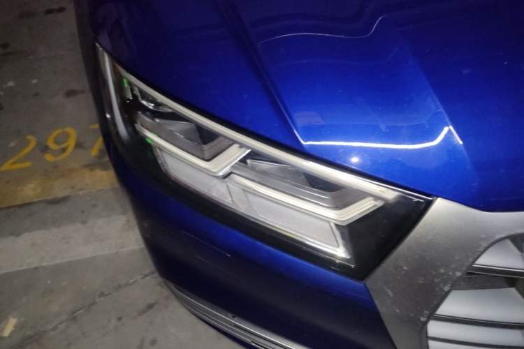 Used Audi Q5L 2018 45 TFSI Prestige Fashion Edition China VI Emission Standard Right Front Headlight