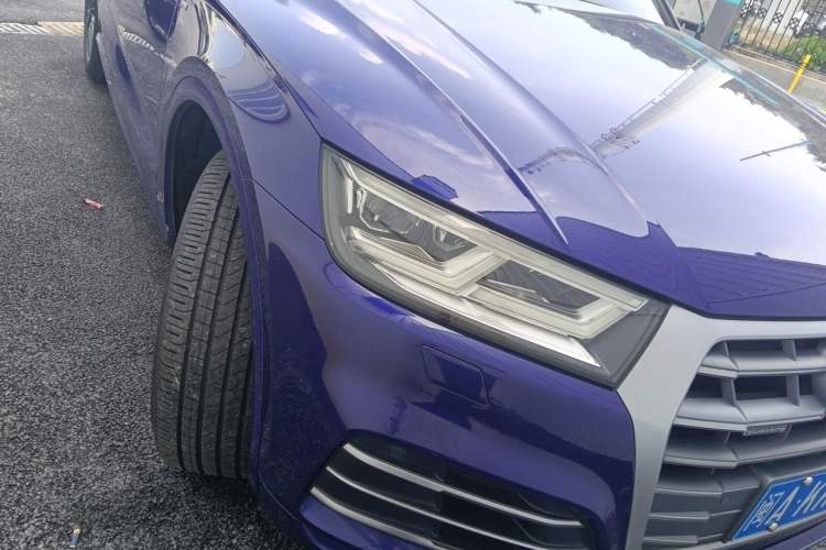 Used Audi Q5L 2018 40 TFSI Prestige Fashion Edition China V Right Front Headlight