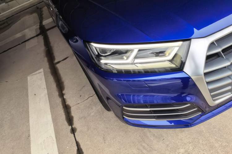 Used Audi Q5L 2018 45 TFSI Prestige Fashion Edition China VI Emission Standard Right Front Headlight