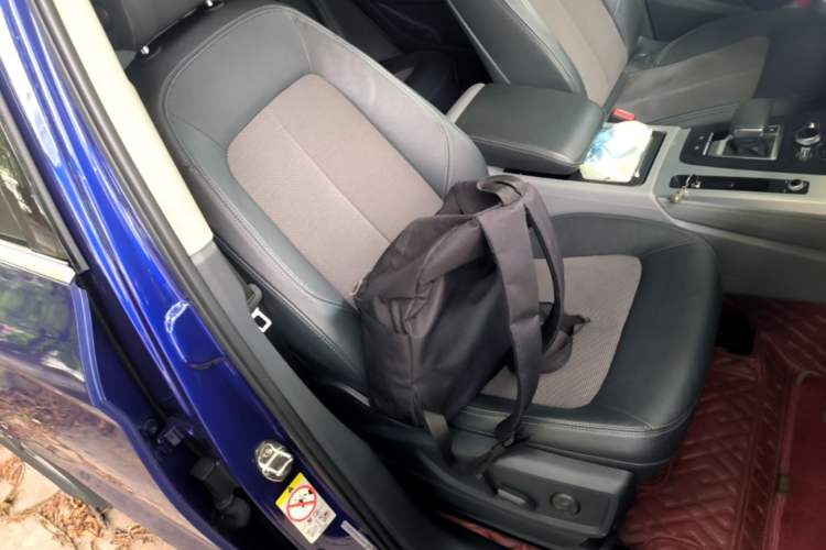 Used Audi Q5L 2018 40 TFSI Prestige Fashion Edition China VI Right Front Seat