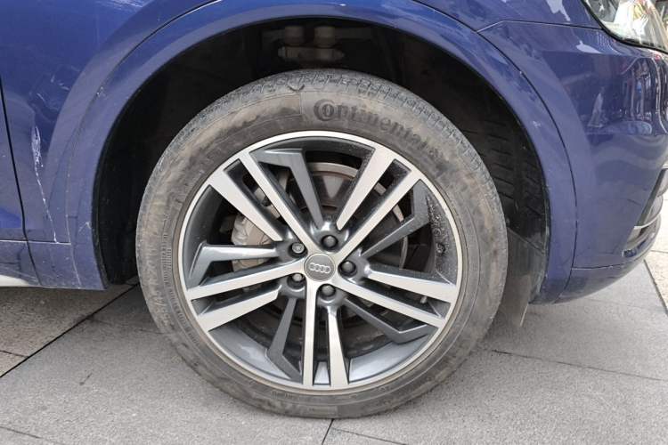 Used Audi Q5L 2018 40 TFSI Prestige Edition China V Right Front Wheel Hub