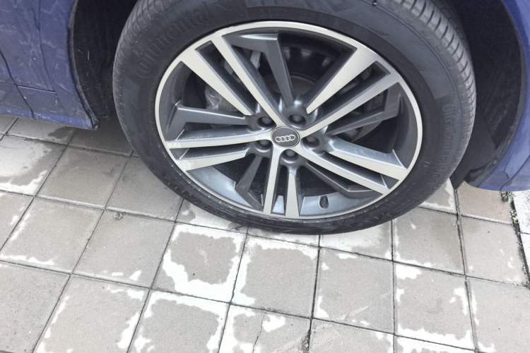 Used Audi Q5L 2018 45 TFSI Prestige Luxury Sport Model China VI Emission Standard Right Front Wheel Hub