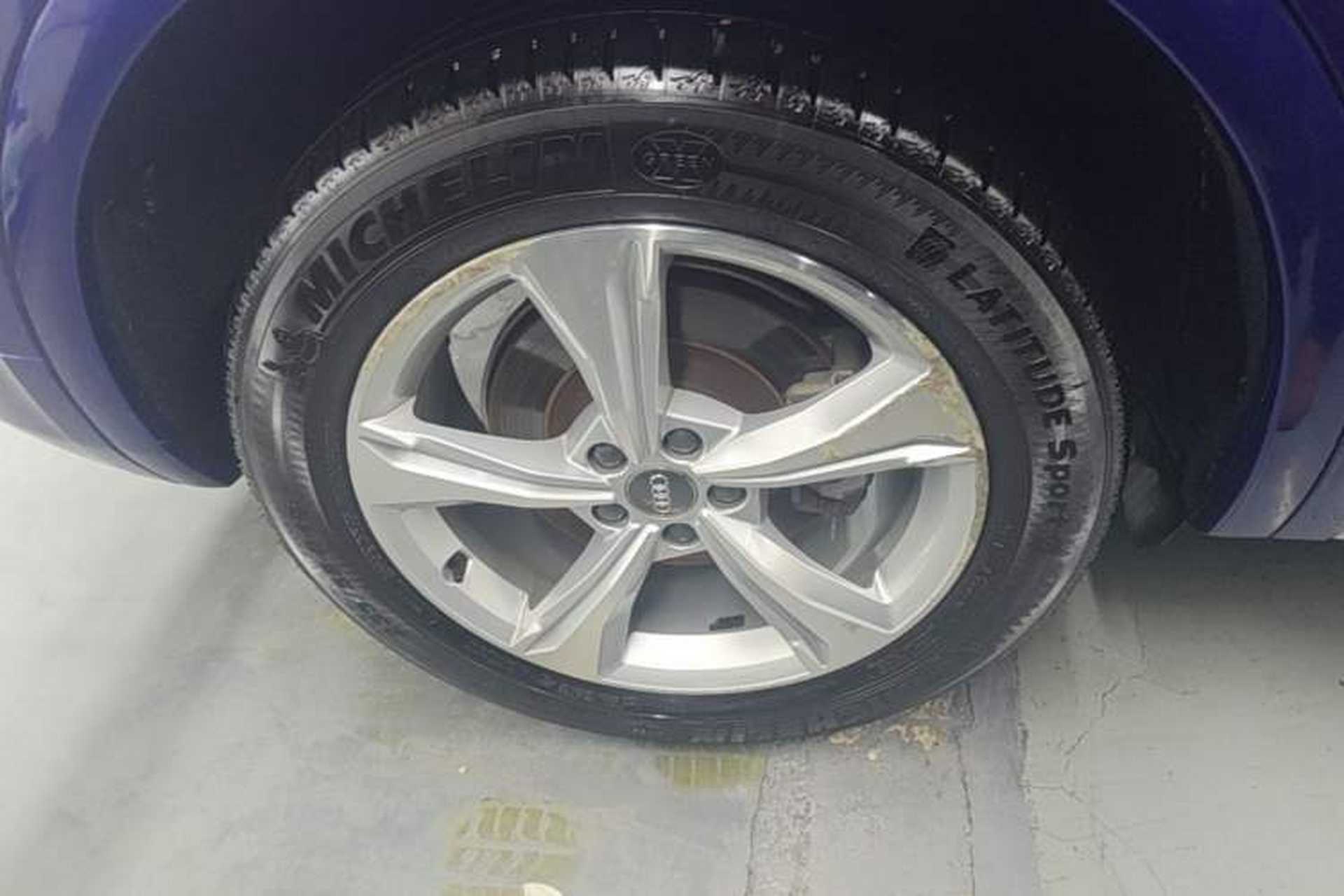 Used Audi Q5L 2018 40 TFSI Prestige Edition China VI Emission Standard Right Rear Wheel Hub
