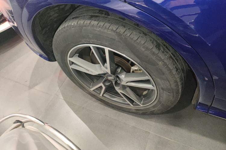 Used Audi Q5L 2018 45 TFSI Prestige Fashion Edition China V Emission Standard Right Rear Wheel Hub