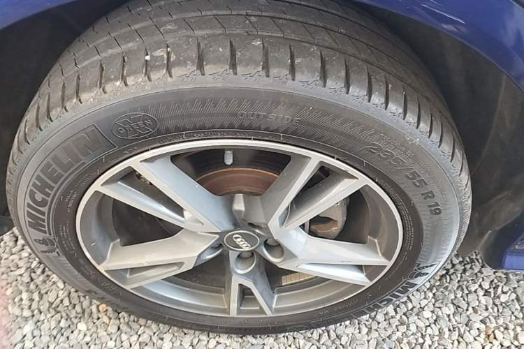 Used Audi Q5L 2018 40 TFSI Prestige Fashion Edition China VI Right Rear Wheel Hub