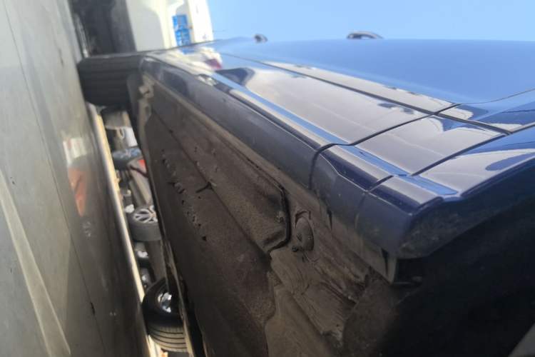 Used Audi Q5L 2018 45 TFSI Prestige Fashion Edition China V Emission Standard Right Side Sill