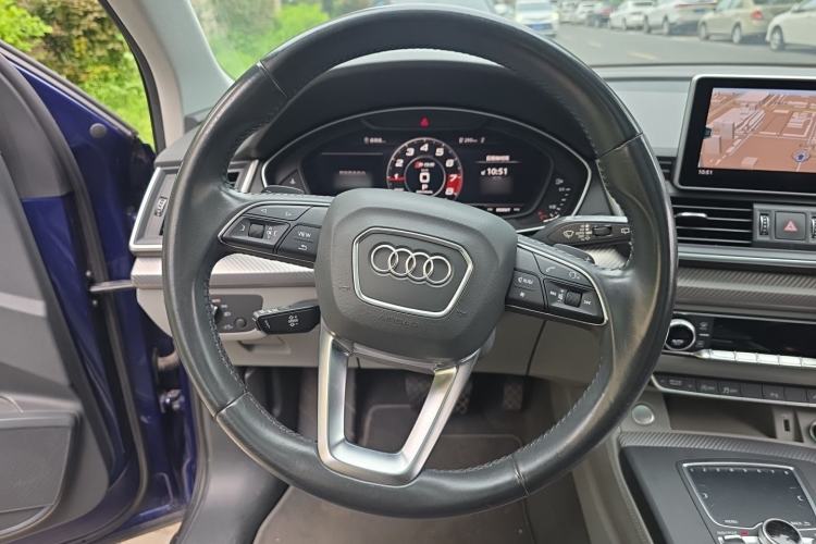 Used Audi Q5L 2018 45 TFSI Prestige Fashion Edition China VI Emission Standard Steering Wheel