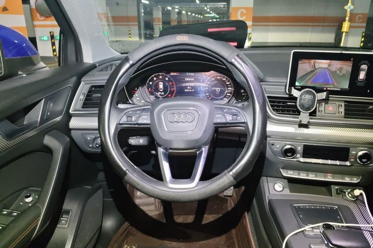 Used Audi Q5L 2018 40 TFSI Prestige Fashion Edition China V Steering Wheel