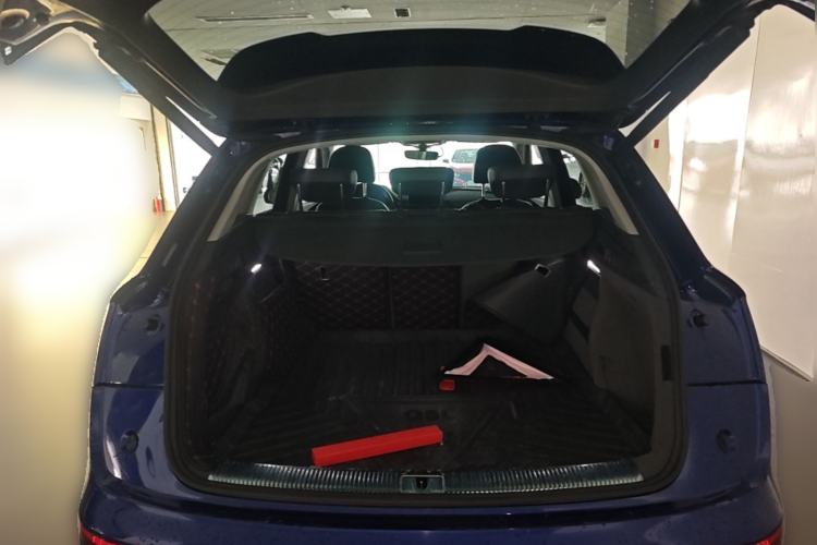 Used Audi Q5L 2018 45 TFSI Prestige Fashion Edition China VI Emission Standard Trunk