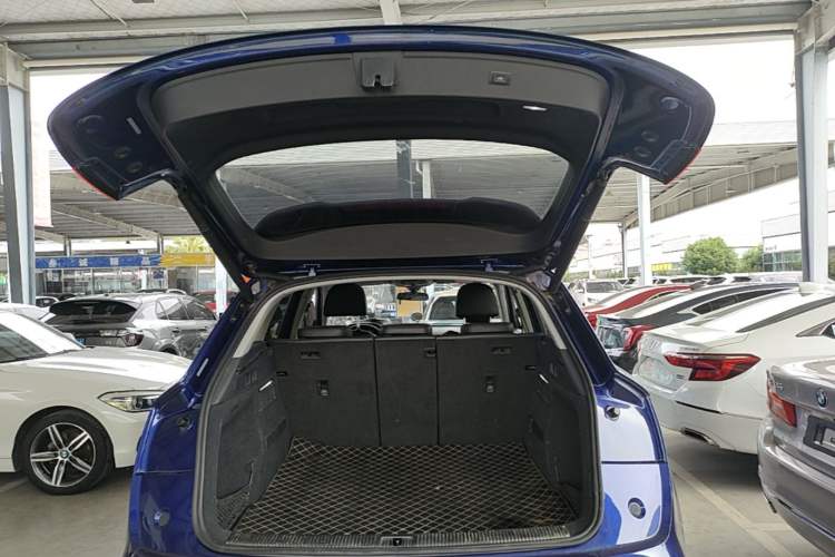 Used Audi Q5L 2018 40 TFSI Prestige Fashion Edition China V Trunk