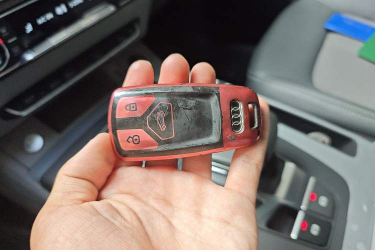 Used Audi Q5L 2018 40 TFSI Prestige Fashion Edition China V Vehicle Key