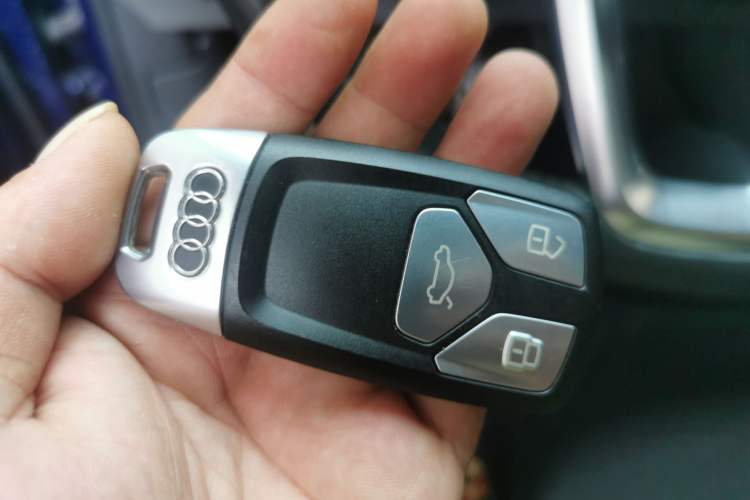 Used Audi Q5L 2018 45 TFSI Prestige Elegant Version China V Vehicle Key