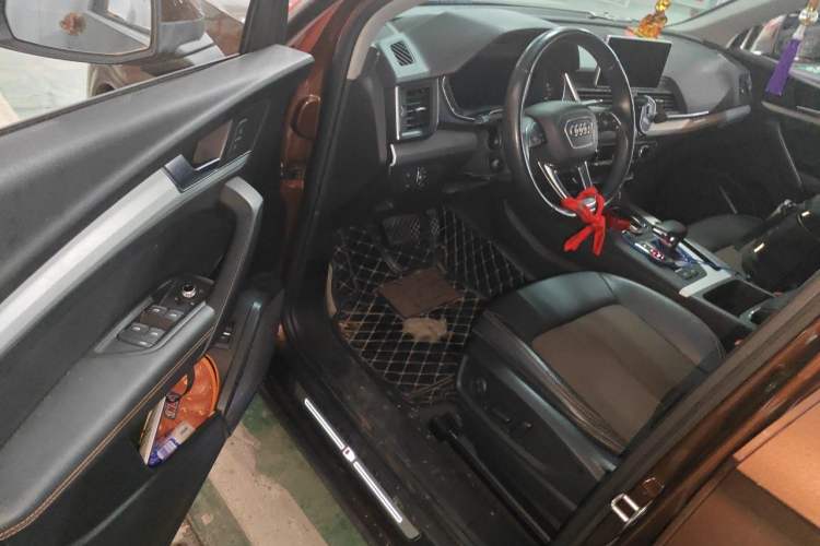 Used Audi Q5L 2018 40 TFSI Prestige Fashion Edition China V Driver Seat