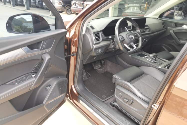 Used Audi Q5L 2018 45 TFSI Prestige Sport China V Driver Seat