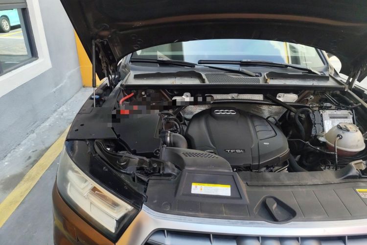 Used Audi Q5L 2018 40 TFSI Prestige Fashion Edition China V Engine Bay Right