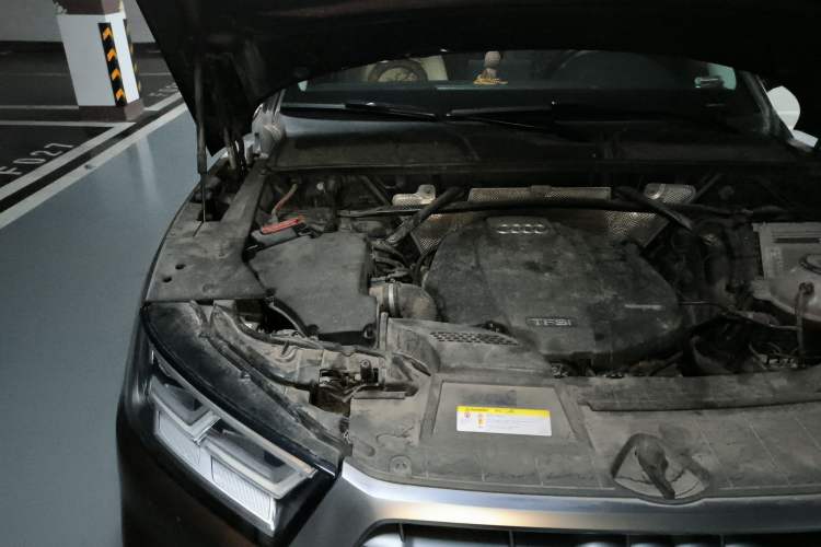 Used Audi Q5L 2018 40 TFSI Prestige Fashion Edition China V Engine Bay Right