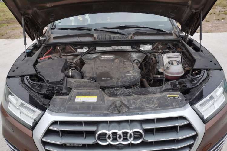 Used Audi Q5L 2018 40 TFSI Prestige Fashion Edition China V Engine Bay