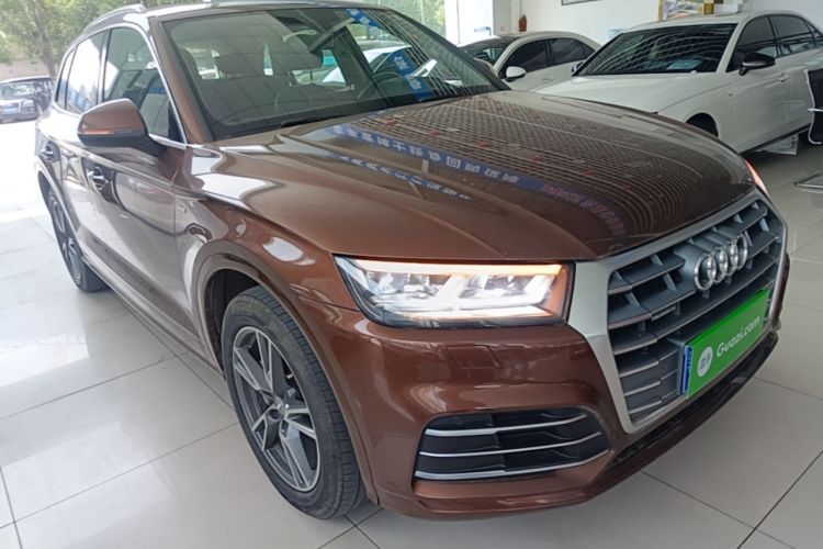 Used Audi Q5L 2018 45 TFSI Prestige Fashion Edition China V Emission Standard Front Right 45 Deg
