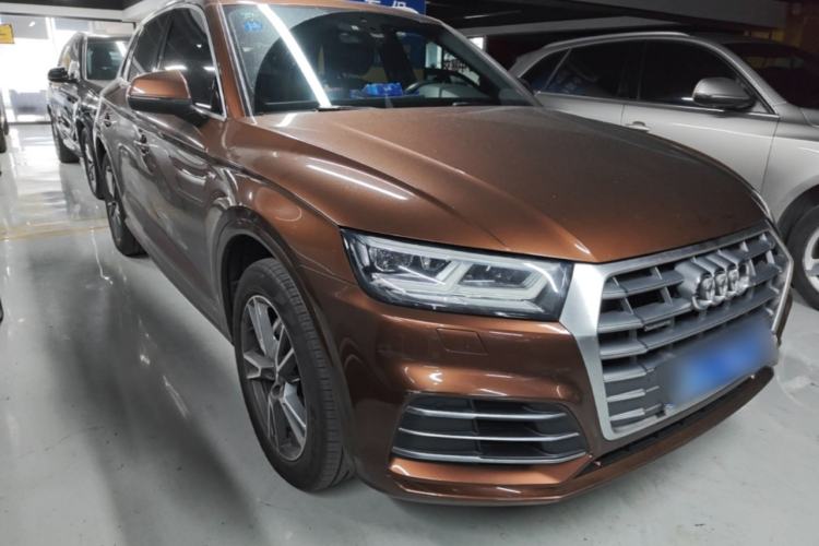 Used Audi Q5L 2018 45 TFSI Prestige Fashion Edition China VI Emission Standard Front Right 45 Deg