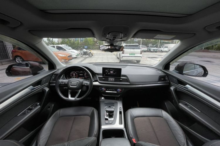Used Audi Q5L 2018 45 TFSI Prestige Fashion Edition China V Emission Standard Interior 1