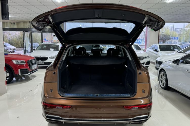 Used Audi Q5L 2018 40 TFSI Prestige Fashion Edition China V Interior 10