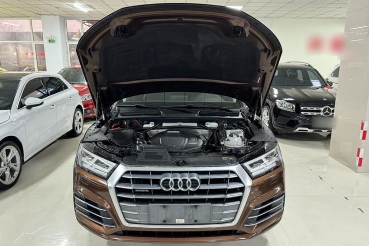 Used Audi Q5L 2018 40 TFSI Prestige Fashion Edition China V Interior 6
