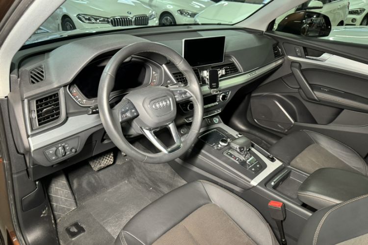 Used Audi Q5L 2018 40 TFSI Prestige Fashion Edition China V Interior 7