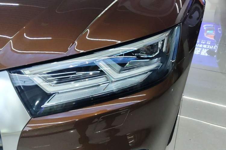 Used Audi Q5L 2018 40 TFSI Prestige Fashion Edition China V Left Front Headlight